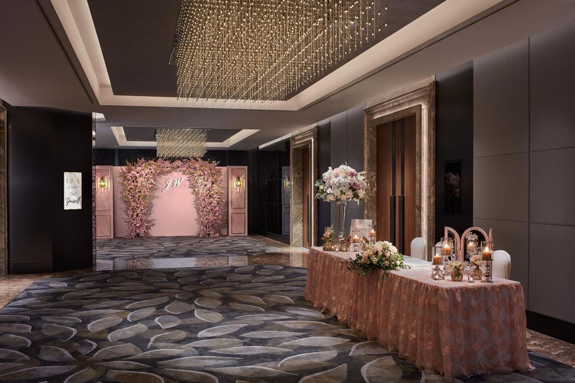 Jw Marriott Hotel Hong Kong Exterior foto